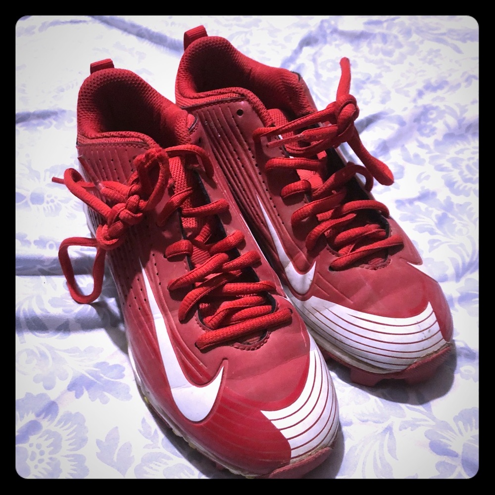 Nike most baseball cleats